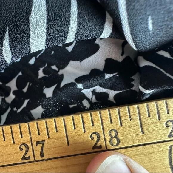 Lane Bryant Tunic Womens Vneck black white Beaded Trim Kimono kaftan plus size - Picture 5 of 7